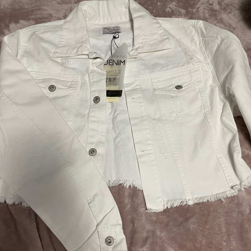 Love tree jacket brand new